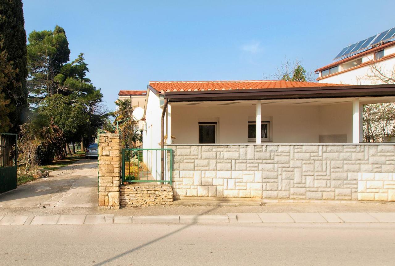 Apartments Mira 1804 Medulin Exterior photo