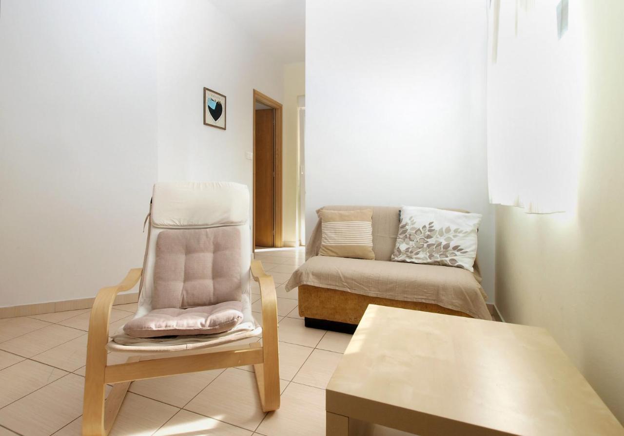 Apartments Mira 1804 Medulin Exterior photo